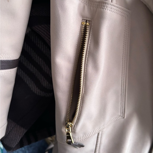 Trench Coat by Via Spiga-lined - Picture 2 of 7